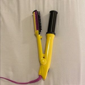 FLOWER Drew Barrymore rotating styling iron